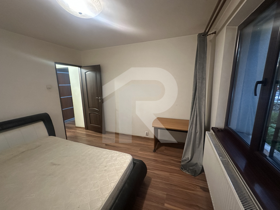 Apartament 4 camere Liberty Center Mall 82 mp