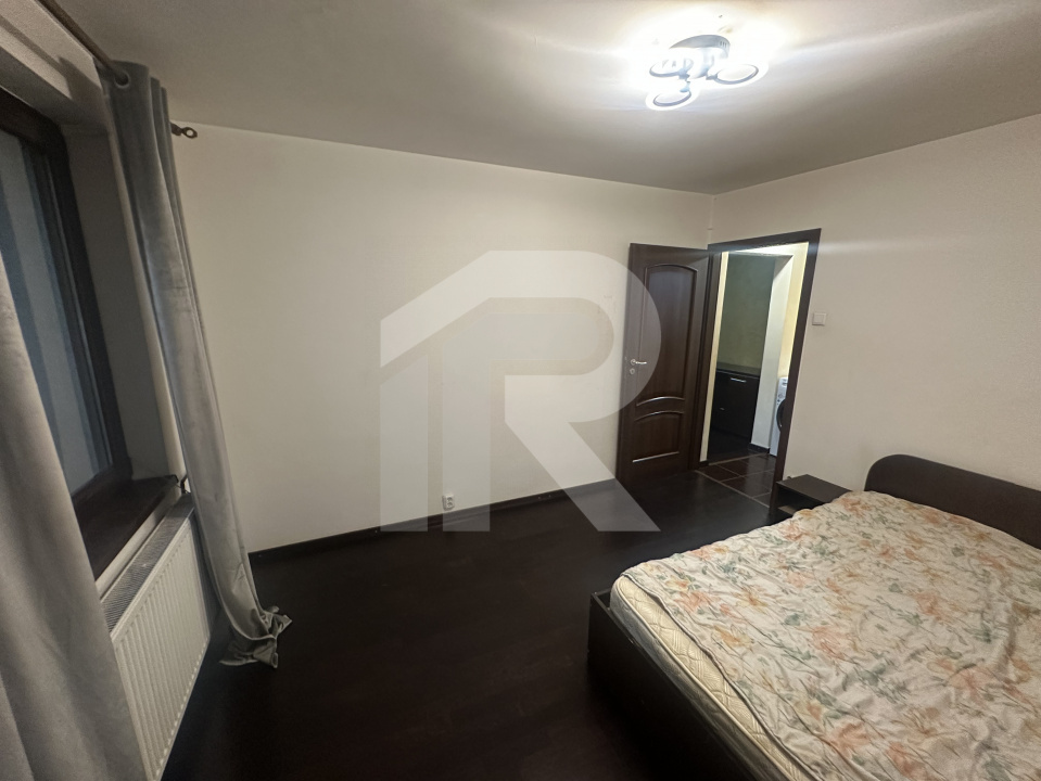 Apartament 4 camere Liberty Center Mall 82 mp