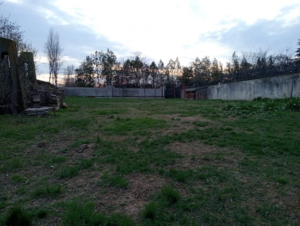 SUPER OCAZIE SE VINDE TEREN IN ZONA STARULESTI LANGA UN CARTIER DE VILE 