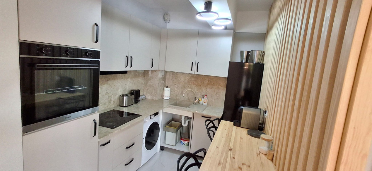 Apartament 3 camere, plus 100 mp de curte, sector 1 Baneasa 